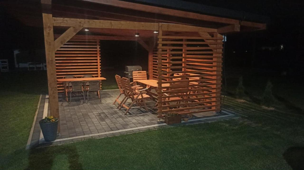 Domek U Mai Zator Bagian luar foto
